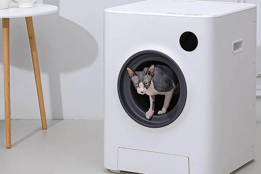 litter box that cleans itself